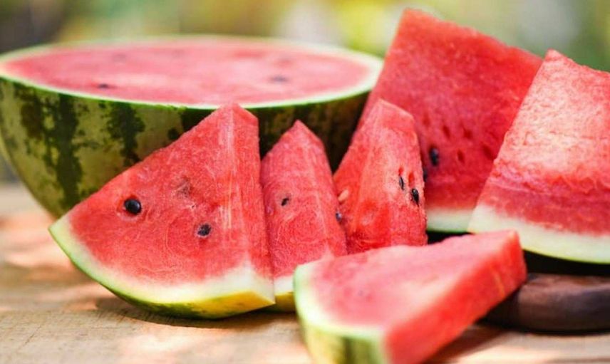 Diyet listenize eklediğiniz karpuz ile 5 günde 5 kilo verebilirsiniz! Hızlı 5 kilo verdiren karpuz diyet listesi