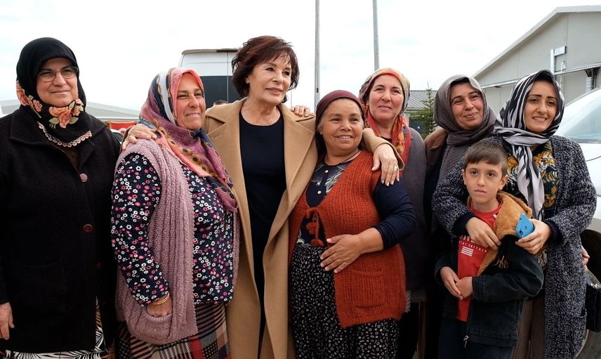 Doğanın Annelerinden depremzede ailelerine ziyaret