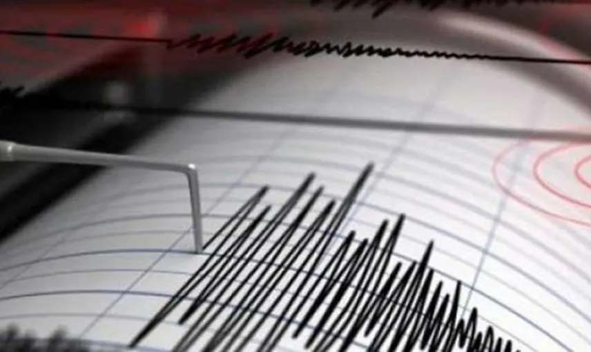 Doğu Türkistan'da 5,2 Şiddetinde Deprem 