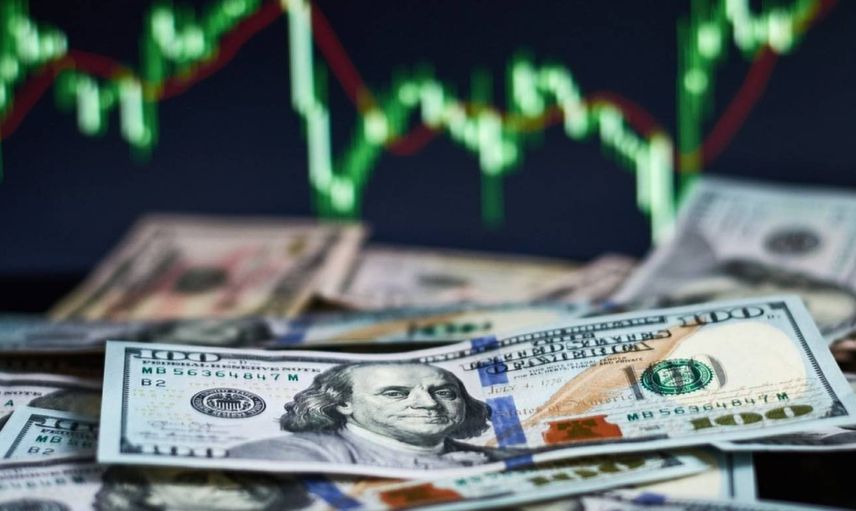 Dolar rekorunu genişletmeye devam ediyor: Uzmanlar yükselişin nedenini açıkladı