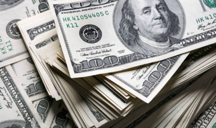 Dolar Rezervleri 71'den 59'a Düştü!