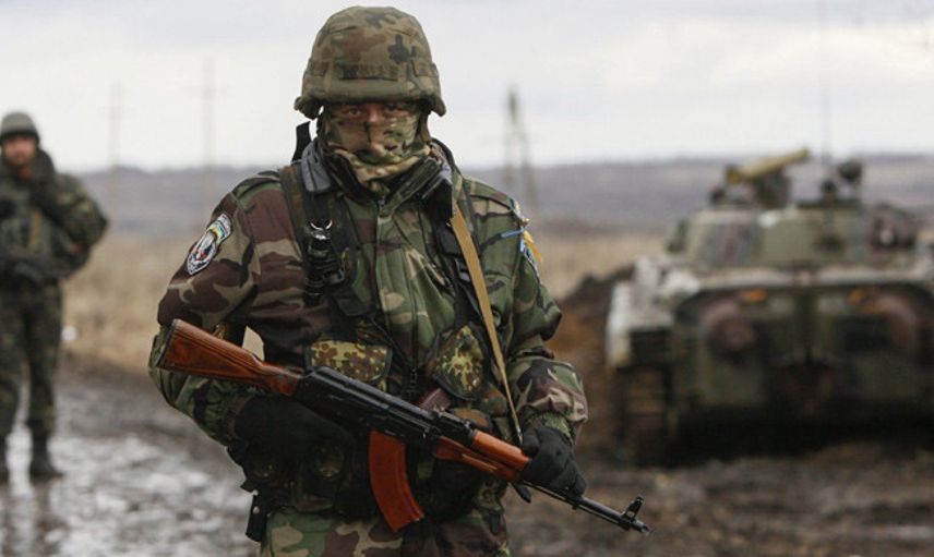 Donbas'ta 1 Ukrayna Askeri Hayatını Kaybetti