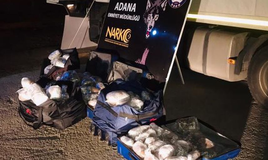 Dondurma Kamyonunda Uyuşturucu Taşıyan Şoför Yakalandı!