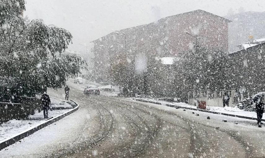 Dondurucu soğuk ve yağış geliyor: Meteoroloji’den 27 ile uyarı geldi! 27 Kasım 2023 Pazartesi hava durumu
