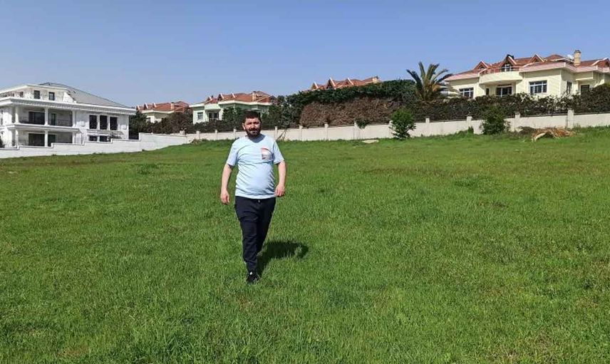 Böyle dolandırıcılık görülmedi: Dublör lakaplı dolandırıcılar Beylikdüzü'nde bulunan 7 milyon liralık arsayı İzmir'de 700 bin liraya satmaya çalıştı!