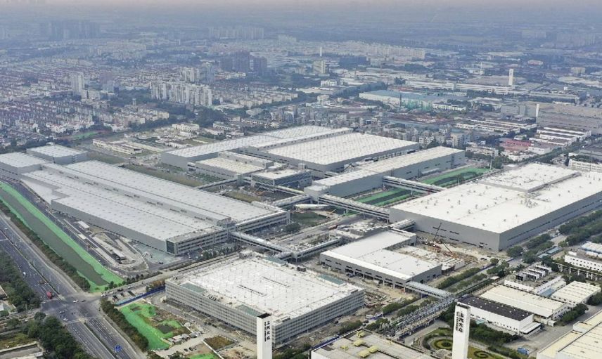 Dünya devinden şok karar: Fabrika üretimi askıya aldı