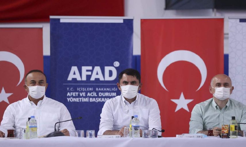 Dünya Türkiye için bir araya geldi: Çok sayıda ülkeden yardım geldi