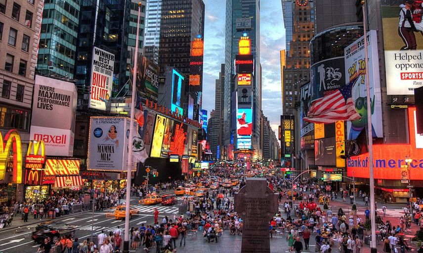 New York Times meydanında patlama yaşandı: Yetkili isimlerden ilk açıklama geldi!