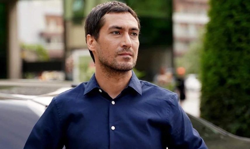 Duy Beni dizisinin Selim'i Berk Hakman kimdir, kaç yaşındadır? Berk Hakman nereli, hangi dizilerde oynadı?