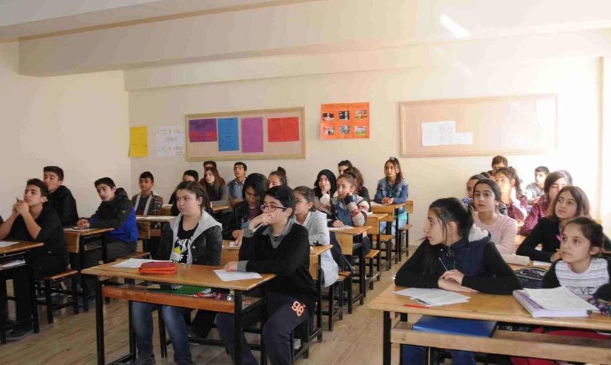 E-Okul okul puanı güncelleme nasıl yapılır? 2022 E-Okul eğitim bilgileri güncelleme işlemi