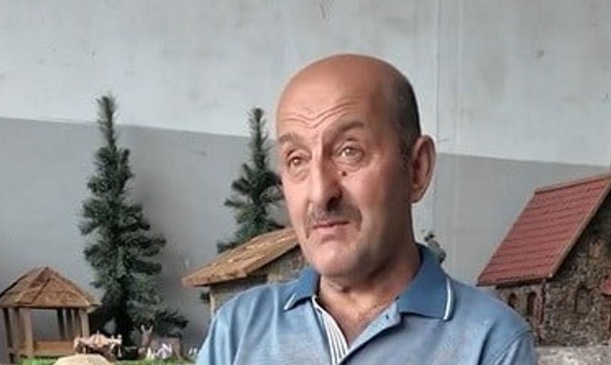 Emekli ustadan doğanın taşlarıyla sanata dönüşen minyatür evler