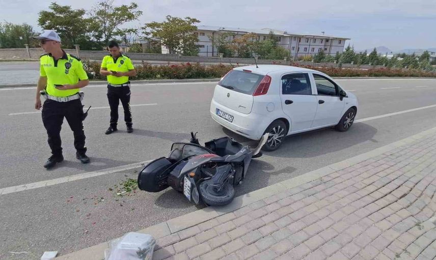 Karaman'da elektrikli bisiklet kazası: 19 yaşındaki sürücü yaralı