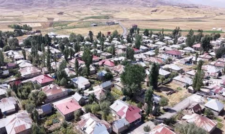 Yüksekova'da simetrinin örneği: Doğanlı köyü ve düzenli yerleşimi
