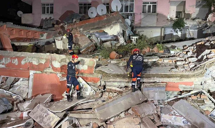 Bahçelievler Belediye Başkanı: 'Çöken binada can kaybı yok'