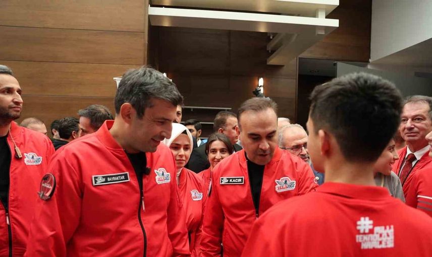 Diyarbakır'da teknoloji rüzgarı: Gençler dünyaya ilham veriyor