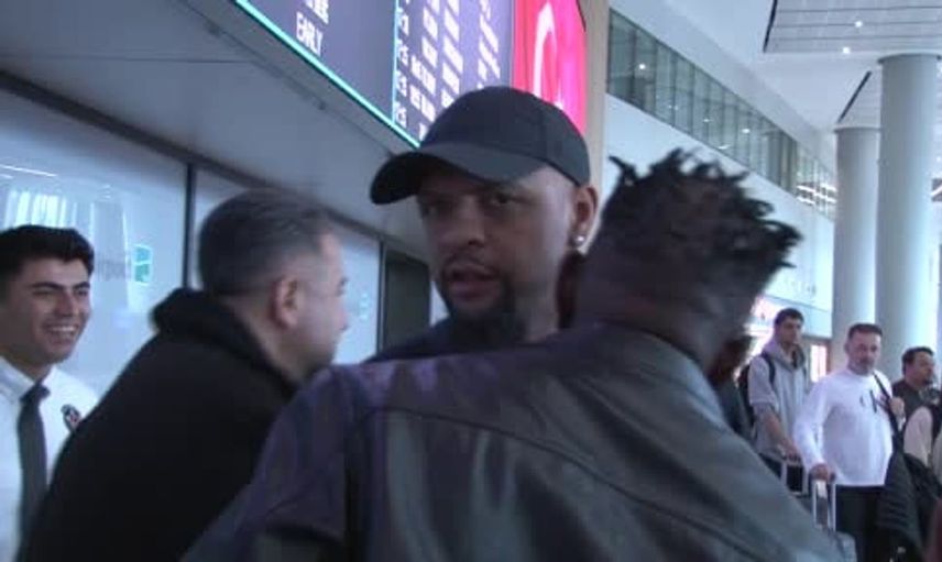 Felipe Melo, İstanbul'da taraftarlarıyla buluştu