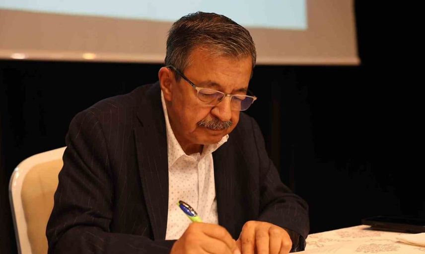 Vezirköprü Kitap Günleri’nde hayati inanç okuyucularıyla buluştu
