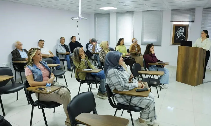 Samsun'da tarımda yenilikleri keşfetme fırsatı: üreticiler modern tesisleri geziyor