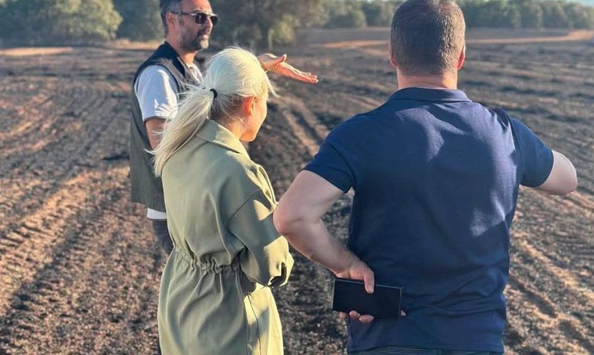 Kütahya Altıntaş'taki arazi yangını kontrol altına alındı