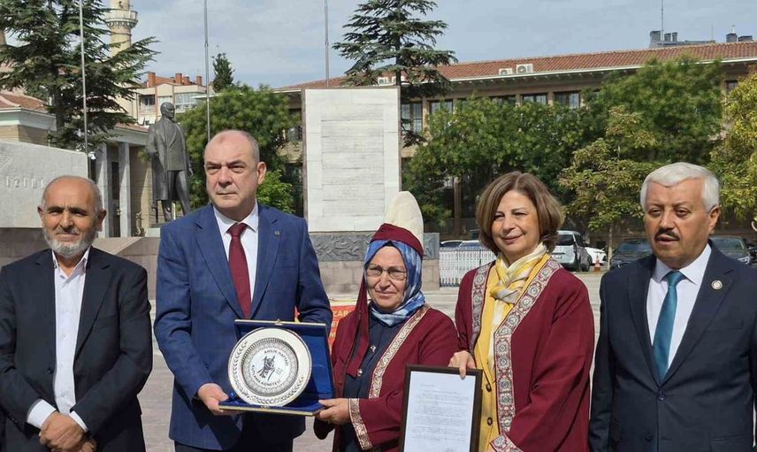 Eskişehir'de ahilik haftası coşkusu esnafı bir araya getirdi