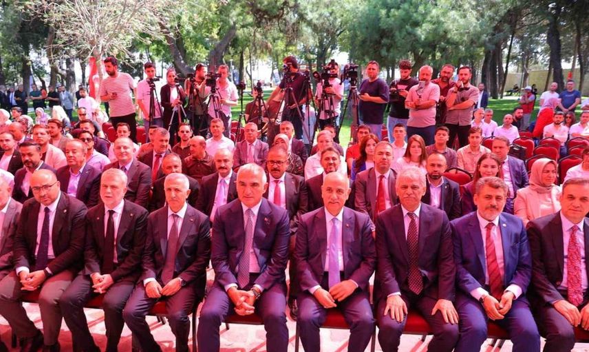 Bakan Ersoy: Kahramanmaraş'ı yeniden inşa etme sürecine dair önemli açıklamalar