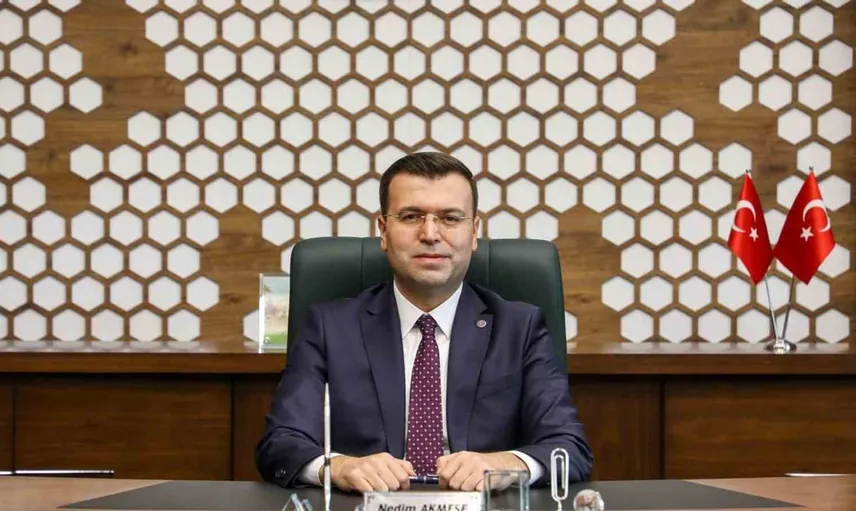 Niğde Valisi Akmeşe'den 30 Ağustos mesajı: Bağımsızlık irademizin simgesi