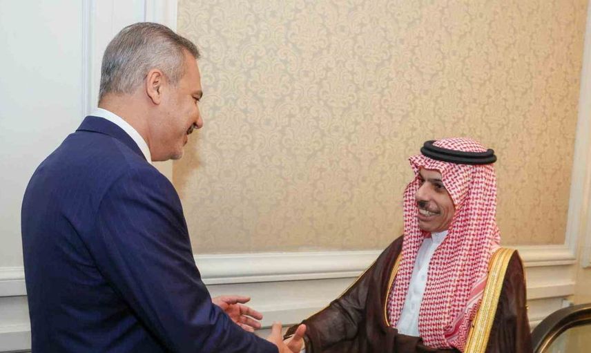 Hakan Fidan, Suudi Arabistanlı mevkidaşıyla stratejik görüşme gerçekleştirdi