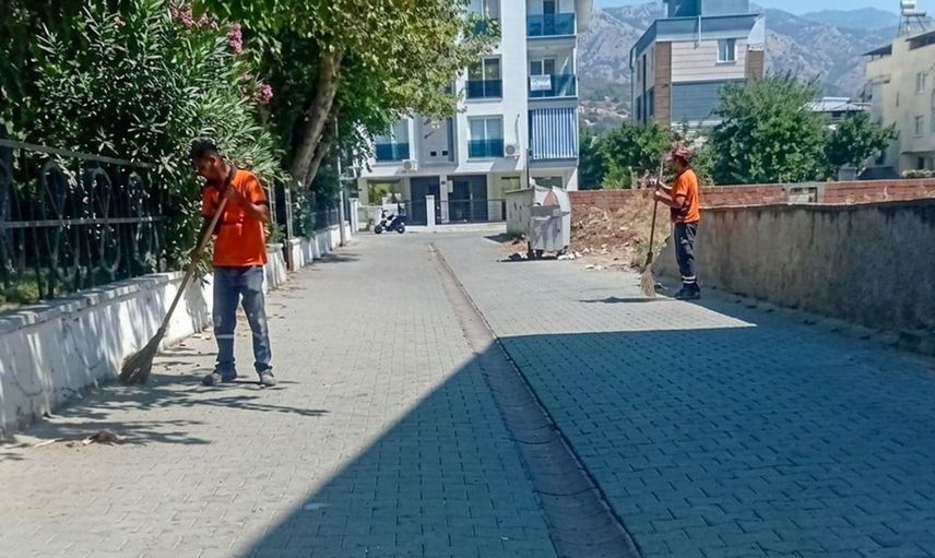 Efeler'de yaşam alanları için temizlik seferberliği