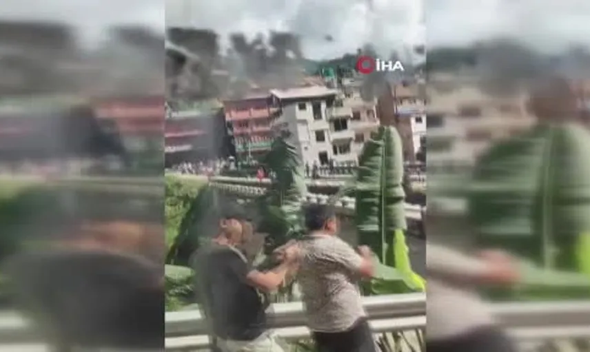 Nepal'deki sel felaketinde can kaybı artıyor: 95 ölü, 341 kayıp