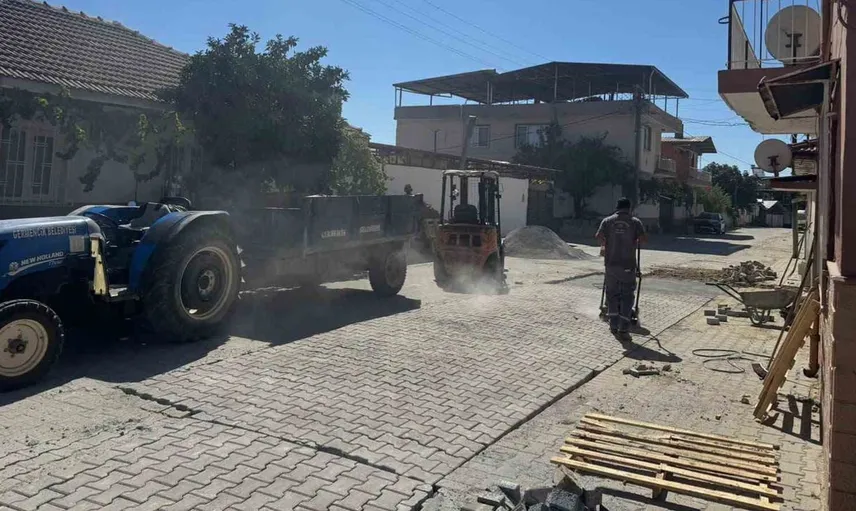 Germencik’te belediye ekipleri çalışmalarına hız kesmeden devam ediyor