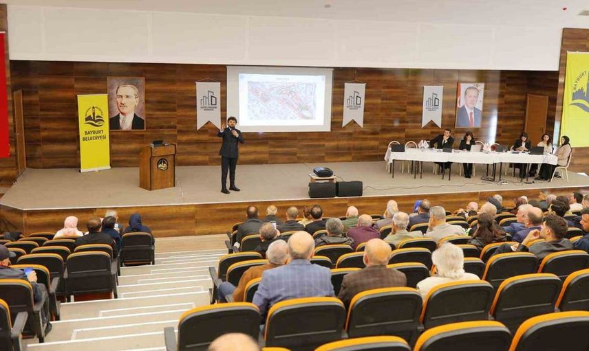 Kentsel dönüşüm toplantısında Tuzcuzade Mahallesi’ndeki gelişmeler masaya yatırıldı