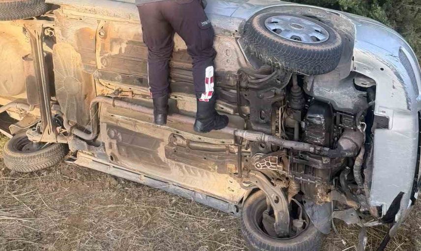 Aydın’da otomobil devrildi, iki kişi hastaneye kaldırıldı