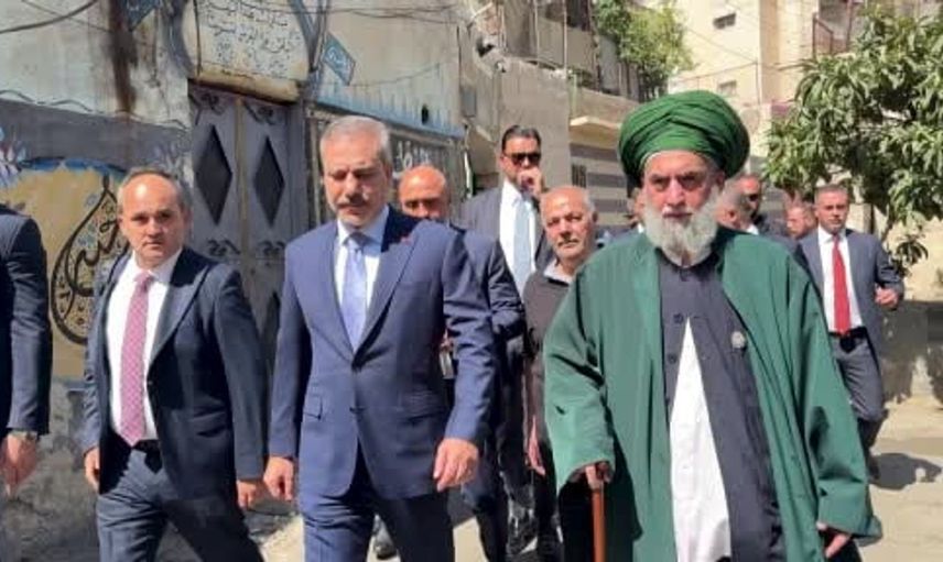 Hakan Fidan, Selahaddin Eyyubi Türbesi ve Türk Hava Şehitliği'ni ziyaret etti