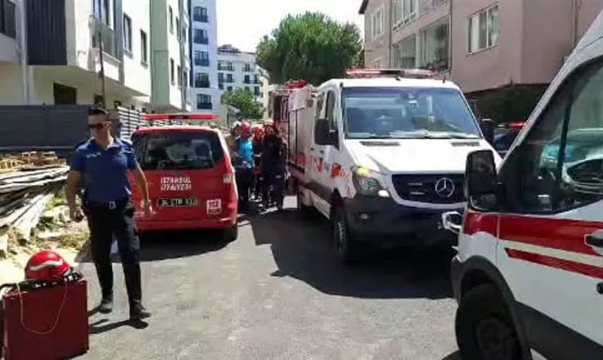 Tuzla'da foseptik çukuruna giren işçi hayatını kaybetti