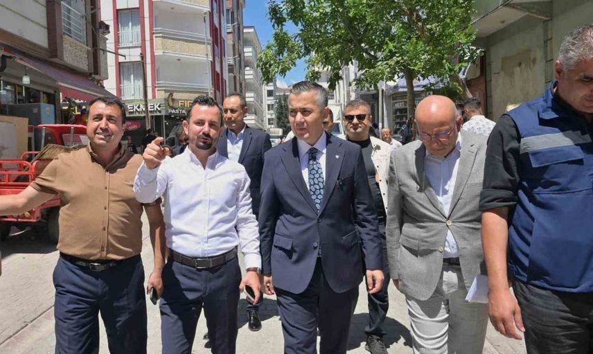 Esenyurt Belediyesi tarafından 350 metre uzunluğunda yağmur suyu hattı inşa edildi