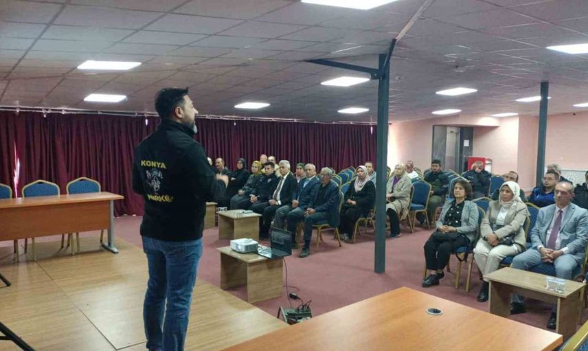 Hüyük'te ailelerin rolü vurgulandı: Bilinçli anneler adım atıyor