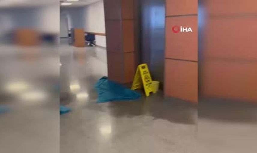 İstanbul'da yağışlar sonrası hastanelerde su baskınları yaşandı