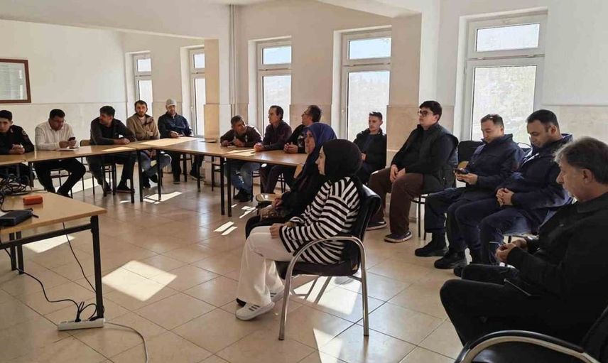 Derebucak'ta yeni bir meslek edindirme fırsatı: doğal gaz kalorifer ateşçiliği kursu açıldı