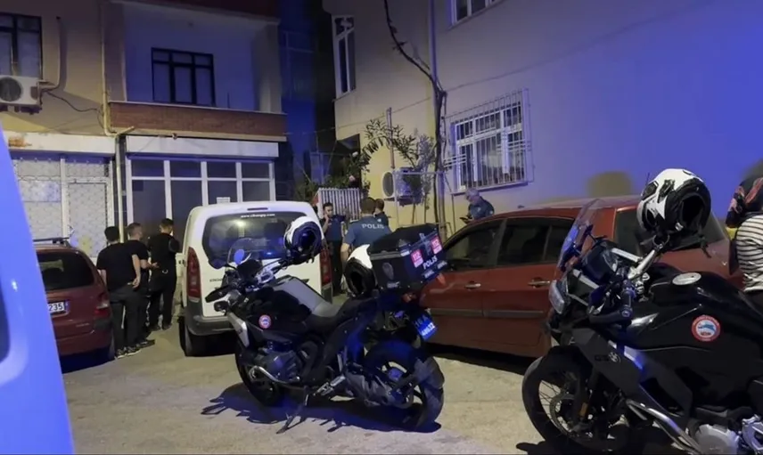 Bursa'da pompalı tüfekle akrabasının evini basan kişinin ikna süreci tamamlandı