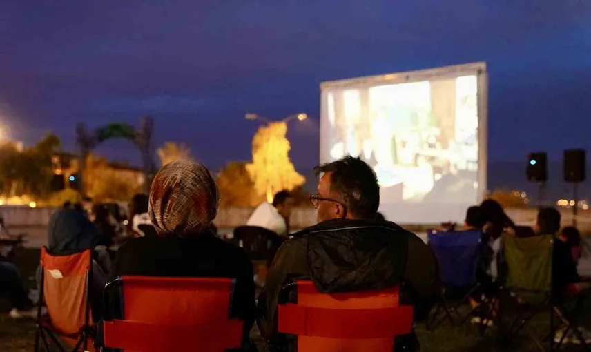 Düzce'de yaz akşamları sinema keyfiyle dolup taşacak