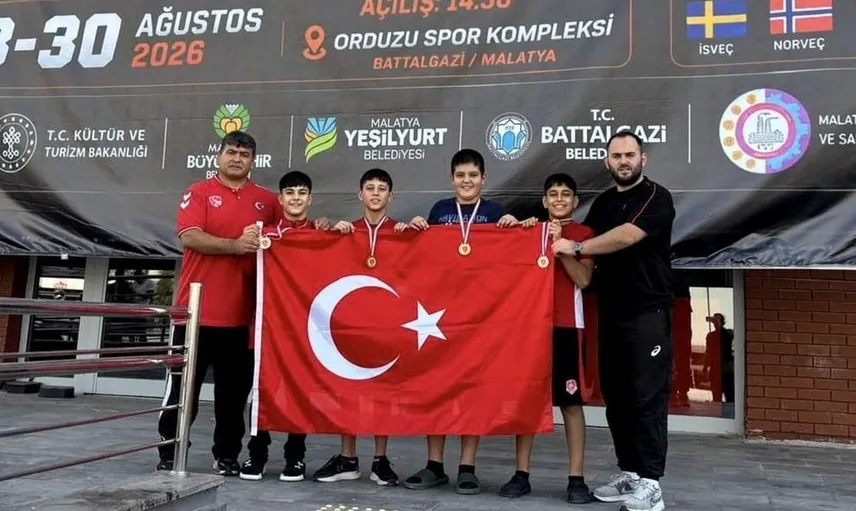 Yunusemre güreşçileri uluslararası başarı elde etti
