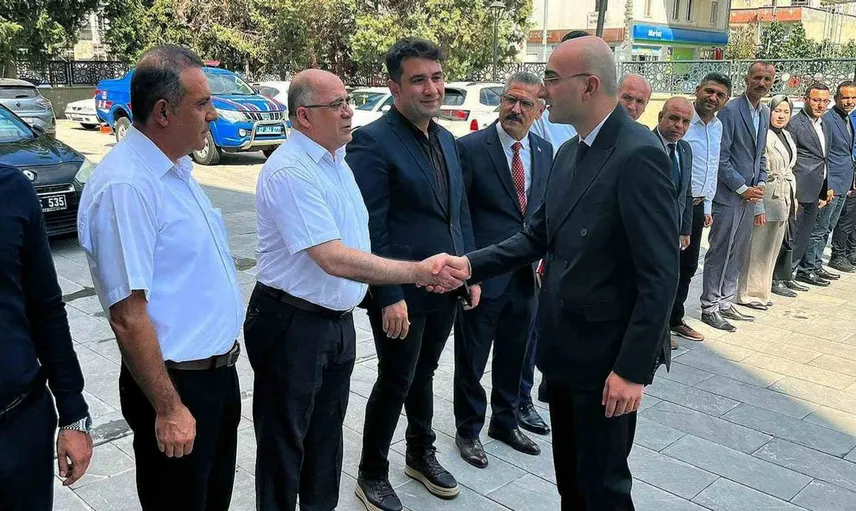 Araban kaymakamı göreve ilk gününde şehit ailesini ziyaret etti