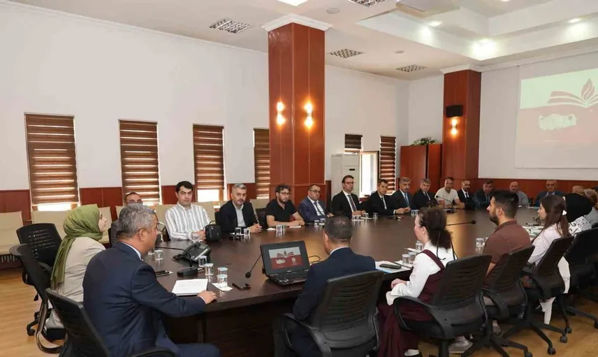 Hayat boyu öğrenme komisyonu toplantısında yeni projeler masaya yatırıldı