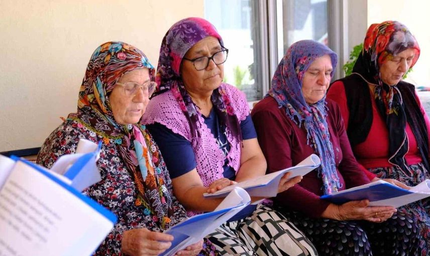 Anadolu kadınları uyuşturucu sorununa dikkat çekmek için sahneye çıkıyor