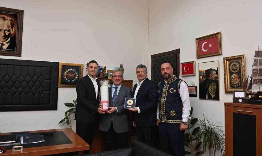 Geleneksel kurtdereli mehmet pehlivan yağlı güreşleri için hazırlıklar tamamlandı