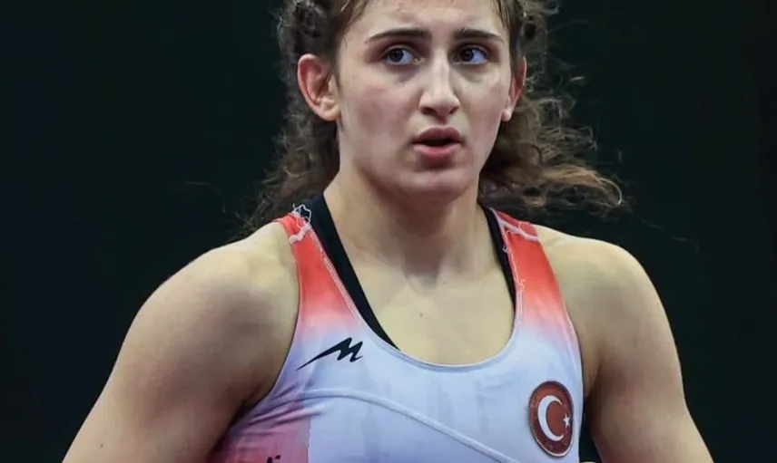 Elmira Yasin dünya üçüncüsü olarak gururlandırdı