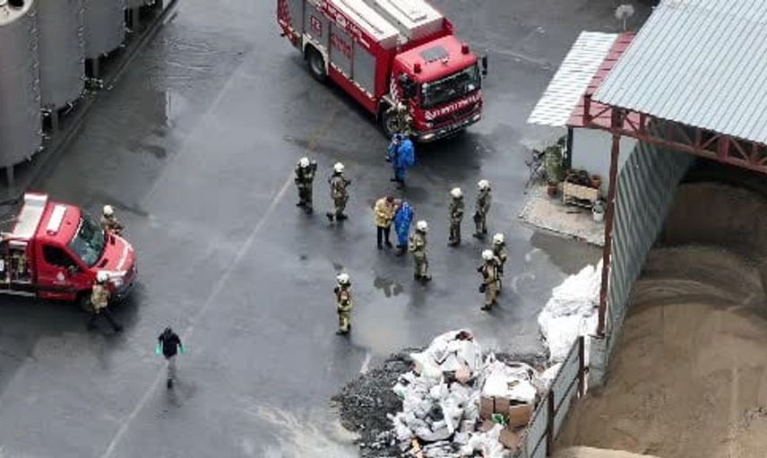 Eyüpsultan'da kimyasal madde paniği: 10 tonluk tankta tepkime meydana geldi