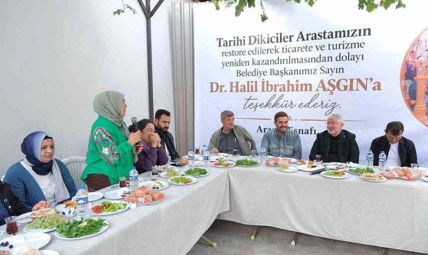 Çorum'un tarihi arastasında üzümler hasat edildi