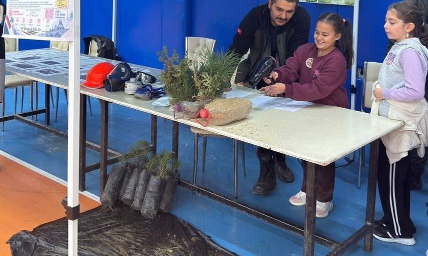Çocuklar erozyonla mücadelede bilinçlendiriliyor: Emet’te bilim festivali