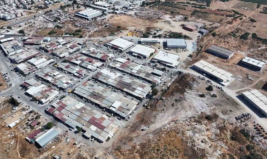Didim'de Başkan Gençay esnafın taleplerini dinlemeye devam ediyor
